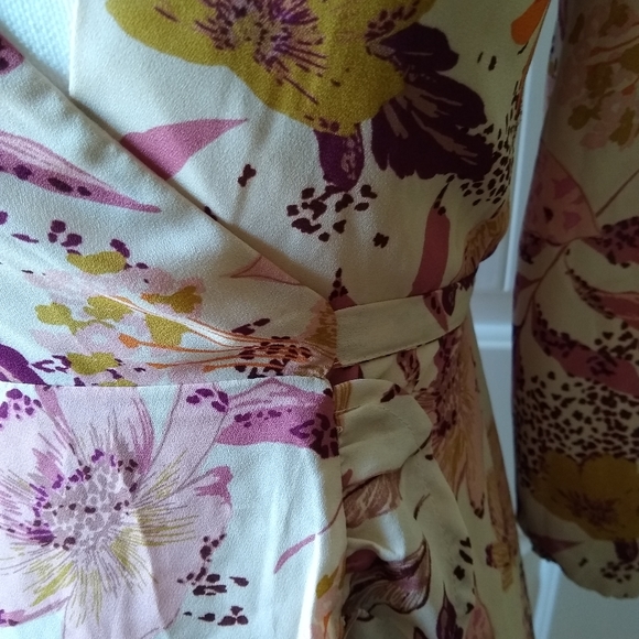 Mi Ami Floral Wrap High Low Dress - Picture 5 of 16